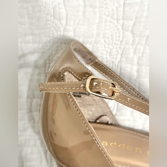 NEW STEVE MADDEN- Madden Girl Platform Pump in Dark Nude - Picture 10 of 13